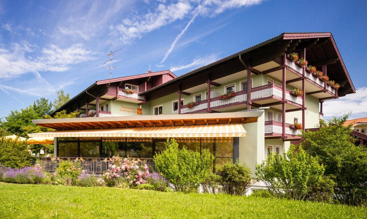 Stroebinger Hof - Therme Wellness Resort Бад-Ендорф Екстер'єр фото